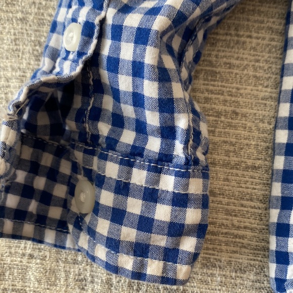 🧸The Children's Place Button Down Long Sleeve Shirt - Picture 5 of 6